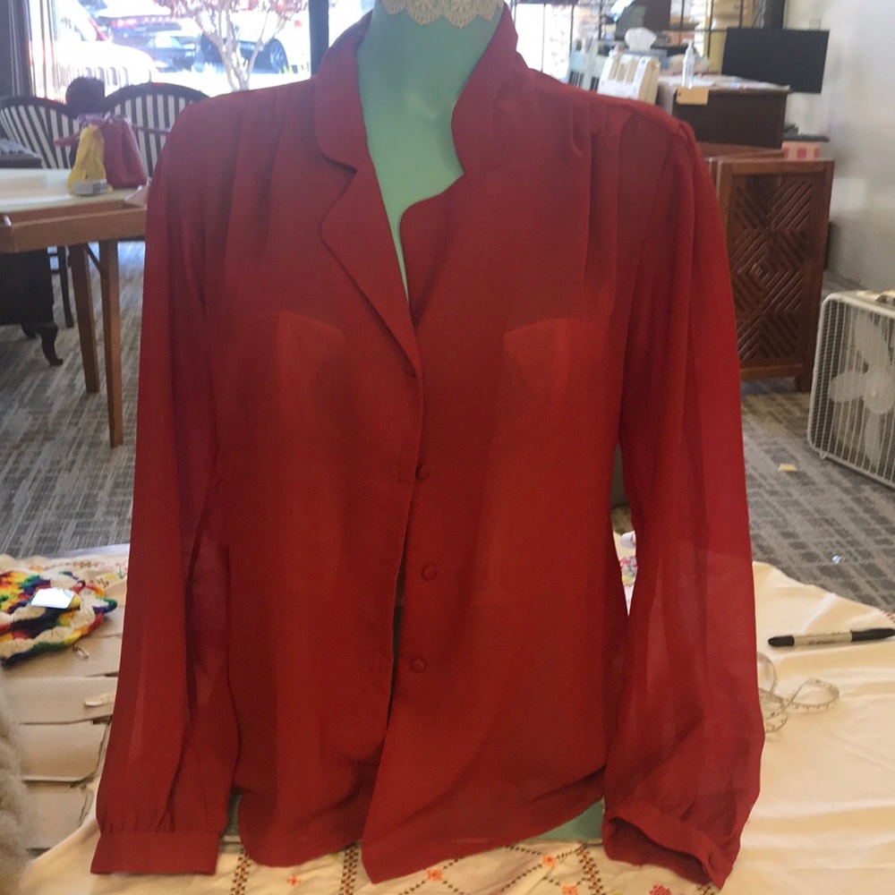 Vintage rust colored long sleeve shirt